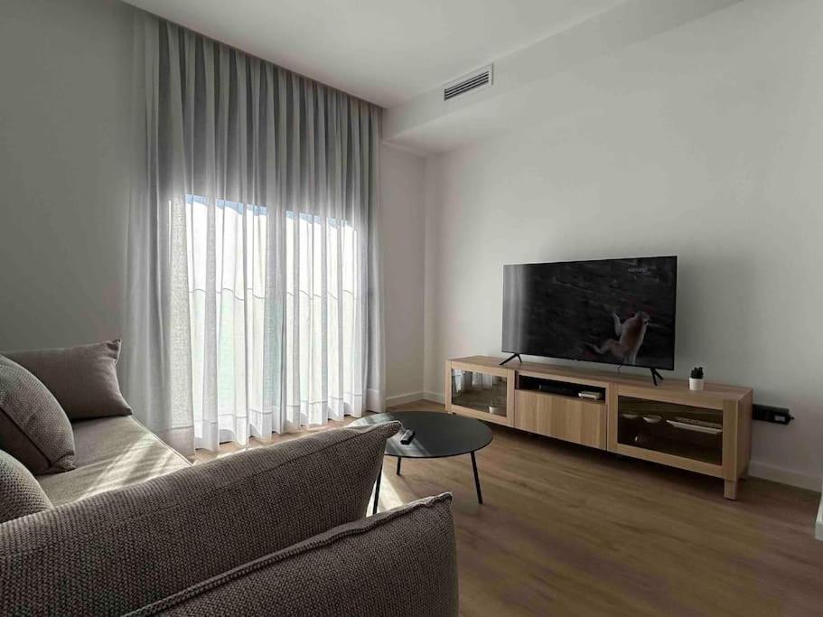 Apartament Estrenalo A Minutos De Bcn Sant Feliu de Llobregat Zewnętrze zdjęcie